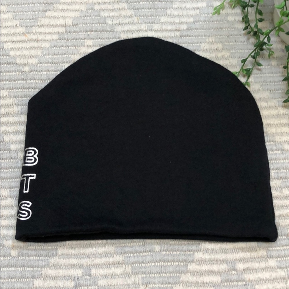 Fabletics beanie - Picture 4 of 6